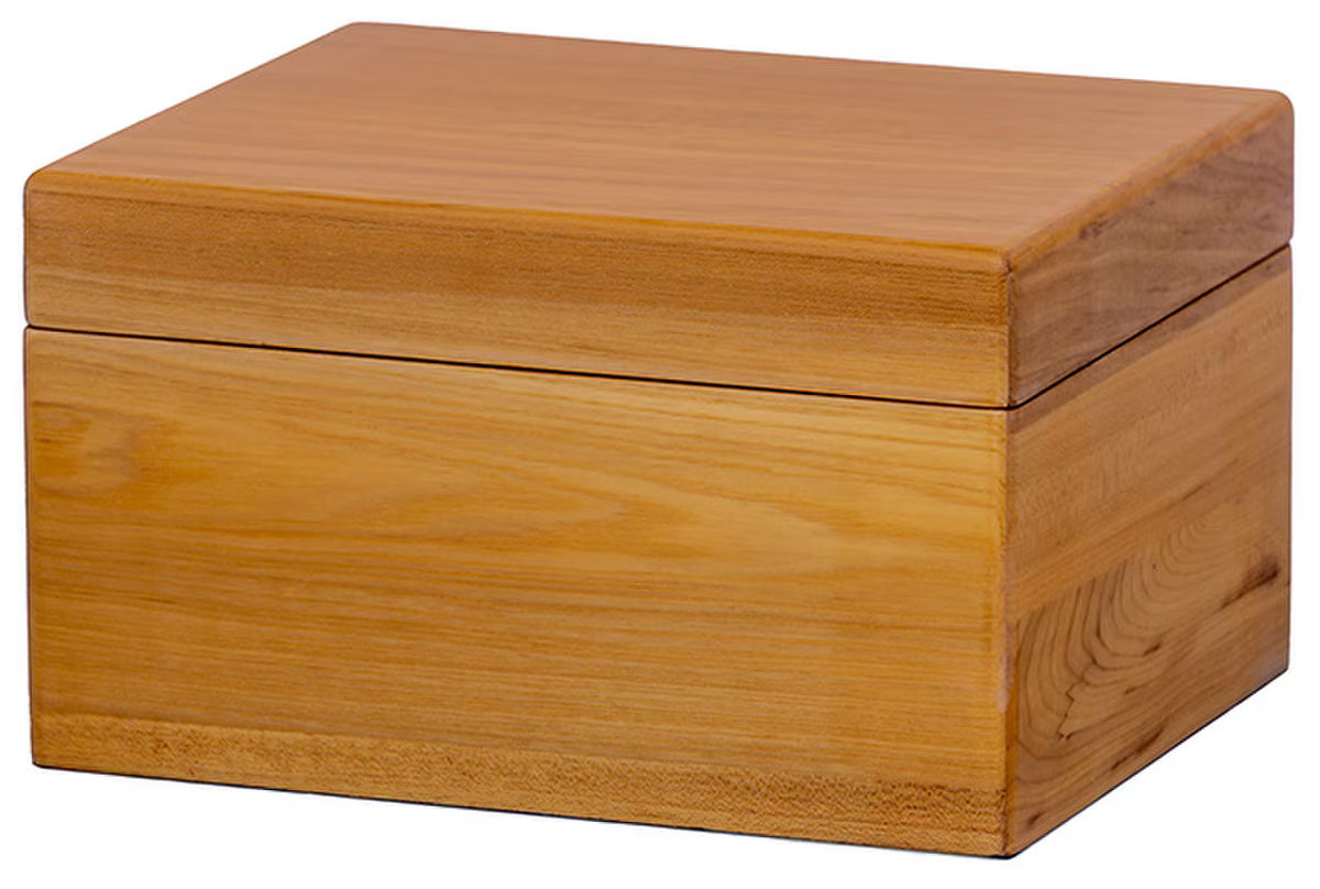 Victoria Remembrance Chest Urn