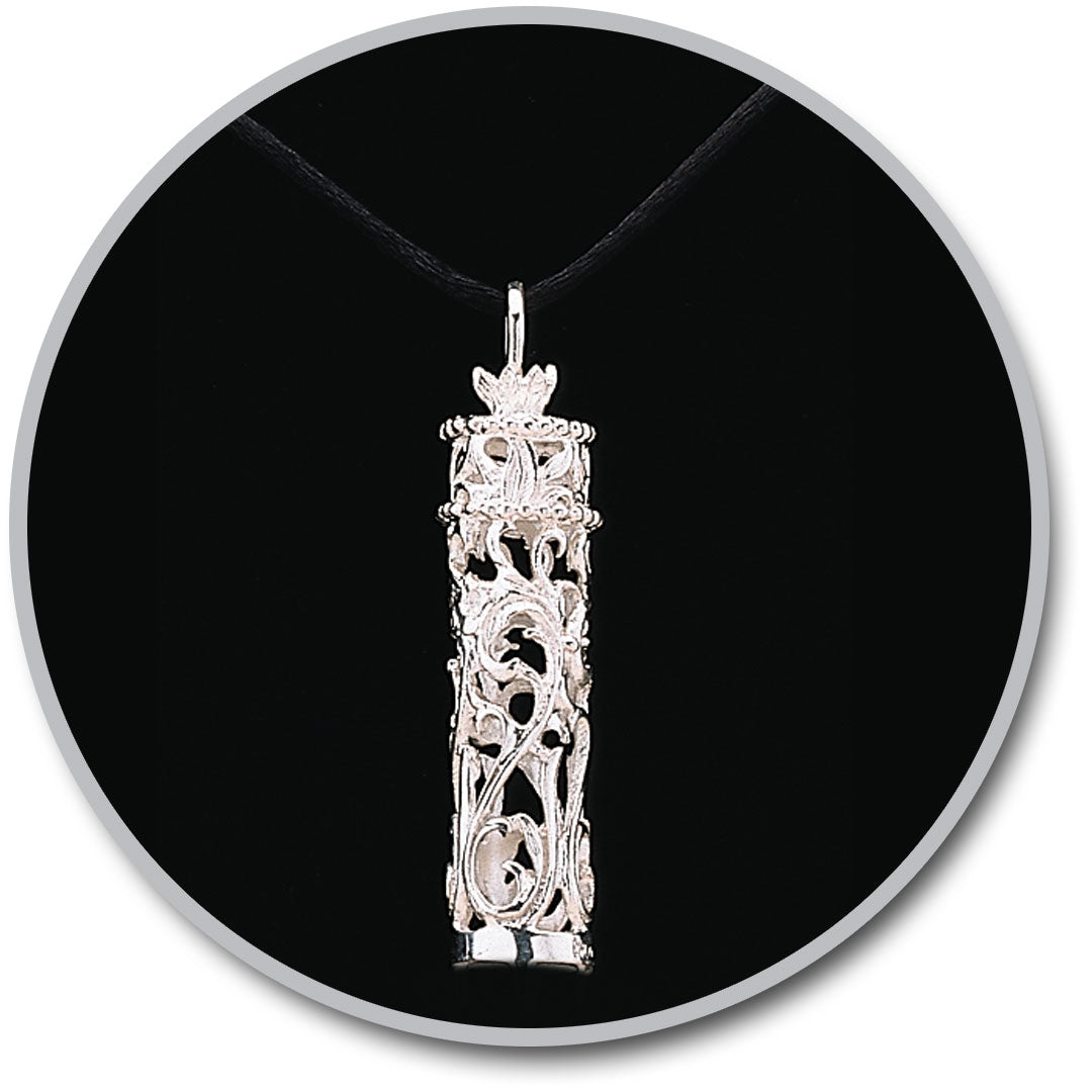 Silver Chromate Filigree Pendant Keepsake Jewelry